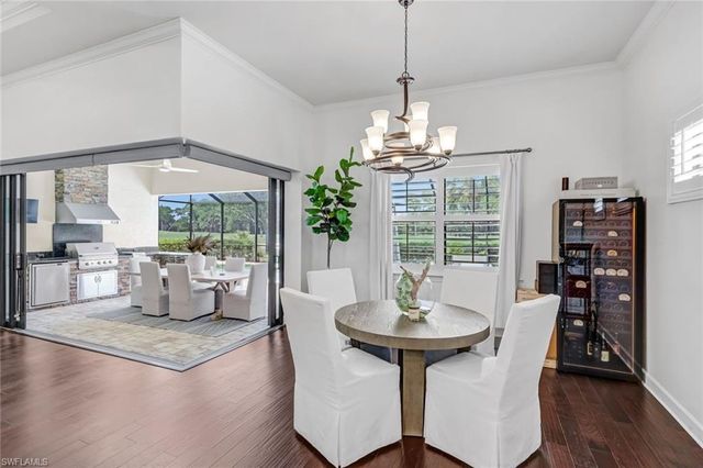 9403 Surfbird CT, Naples, FL 34120