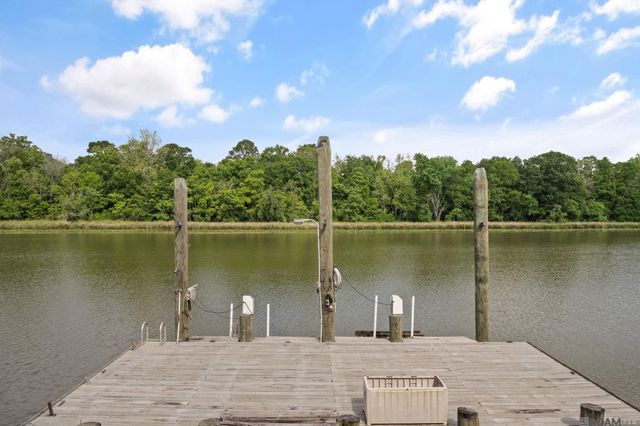 15981 Cypress Point Ln, French Settlement, LA 70733