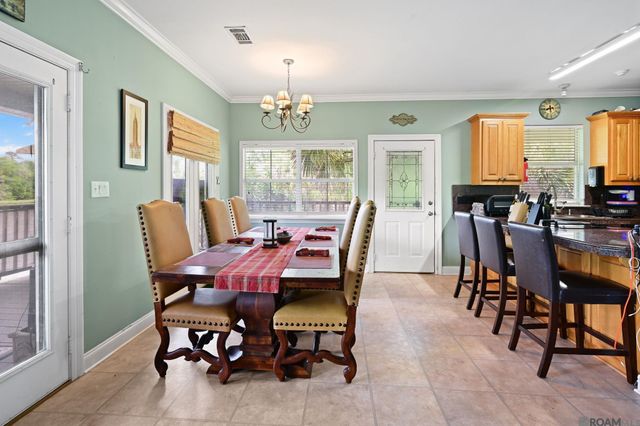 15981 Cypress Point Ln, French Settlement, LA 70733