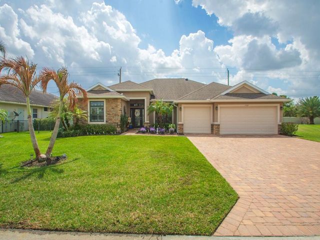 5907 Brae Burn Circle, Vero Beach, FL 32967