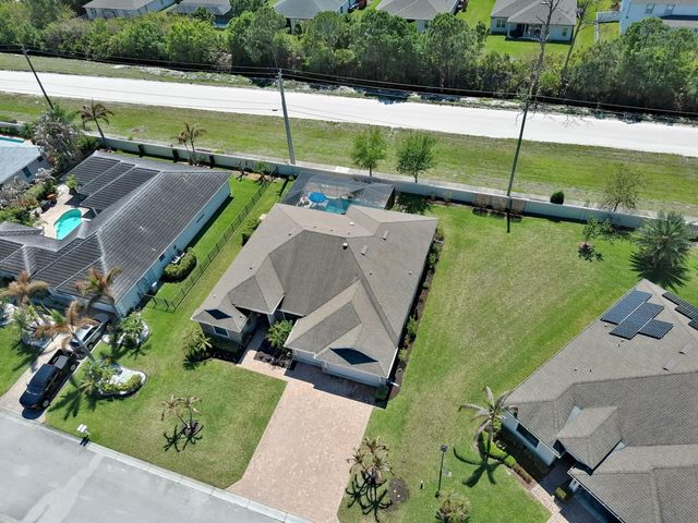 5907 Brae Burn Circle, Vero Beach, FL 32967
