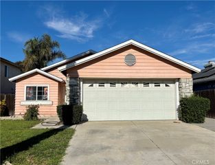 14202 Long View, Fontana, CA 92337
