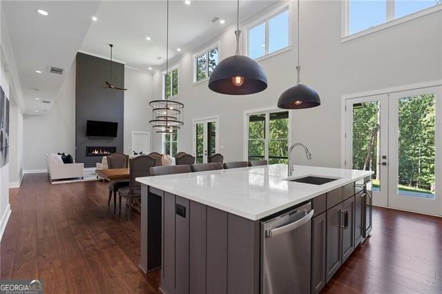 3394 Robinson Road, Gainesville, GA 30506
