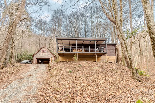 169 Samantha Springs Lane, Elk Park, NC 28622