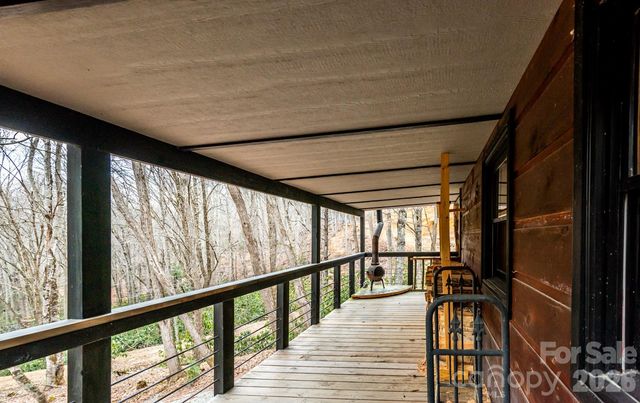 169 Samantha Springs Lane, Elk Park, NC 28622