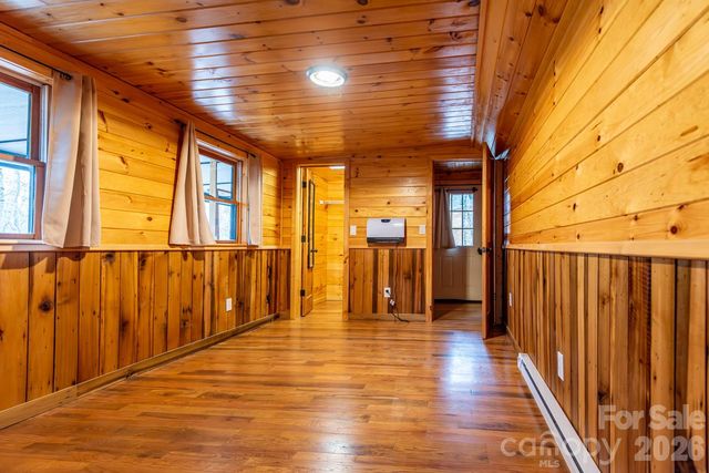 169 Samantha Springs Lane, Elk Park, NC 28622