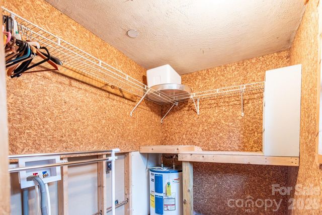 169 Samantha Springs Lane, Elk Park, NC 28622