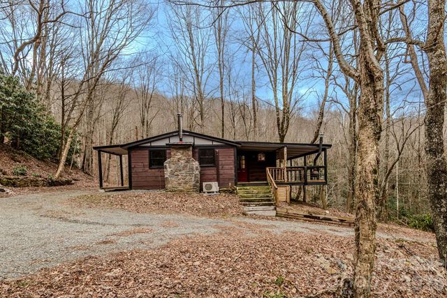 169 Samantha Springs Lane, Elk Park, NC 28622