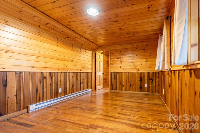 169 Samantha Springs Lane, Elk Park, NC 28622