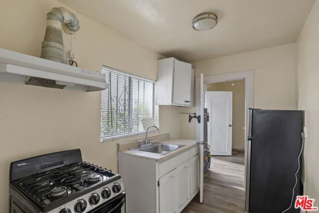 1814 N Broadway, Los Angeles, CA 90031