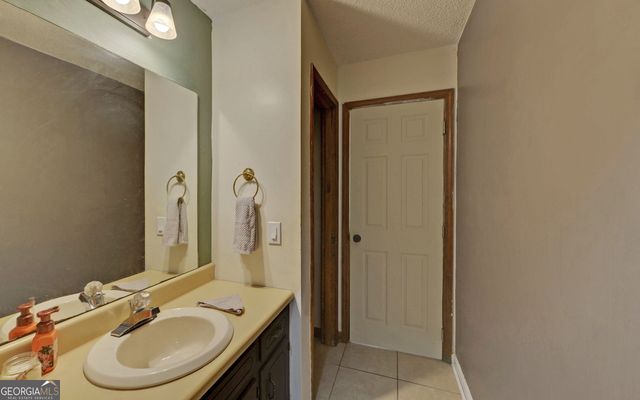 1120 Blair Road, Mount Airy, GA 30563