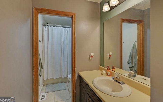 1120 Blair Road, Mount Airy, GA 30563