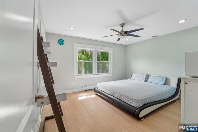 12 Manning Road, Paramus, NJ 07652