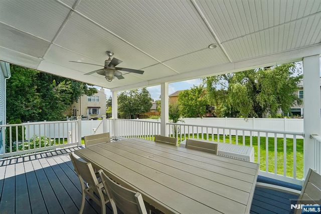 12 Manning Road, Paramus, NJ 07652