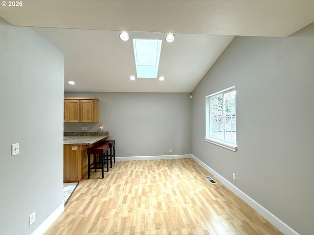 2725 MALLORY Ln, Eugene, OR 97401