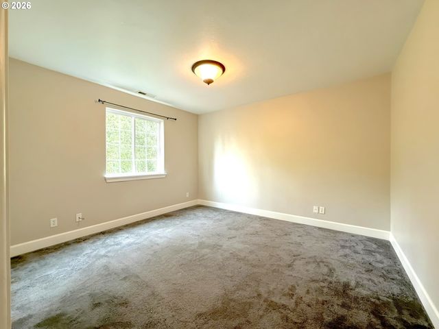 2725 MALLORY Ln, Eugene, OR 97401