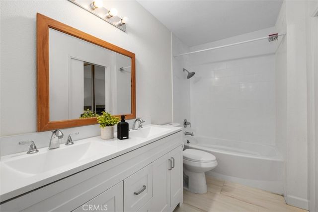 324 Tangelo, Irvine, CA 92618