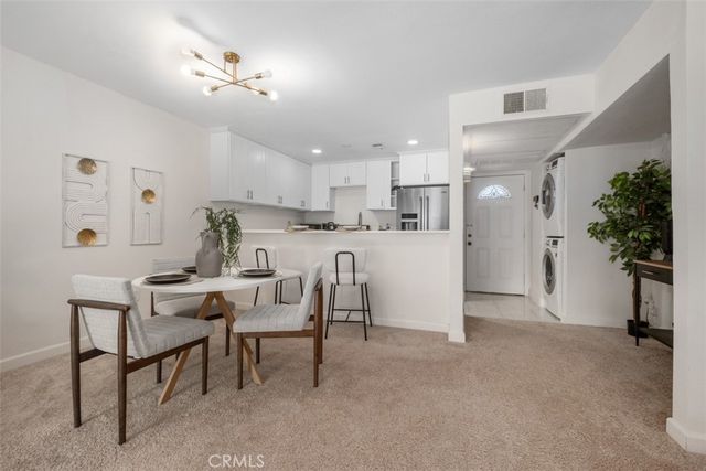 324 Tangelo, Irvine, CA 92618