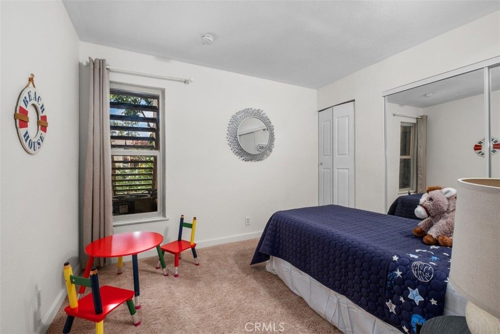 Image 16 of property listing at 324 Tangelo, Irvine, CA 92618