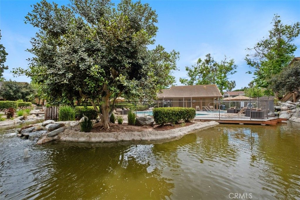 Image 21 of property listing at 324 Tangelo, Irvine, CA 92618