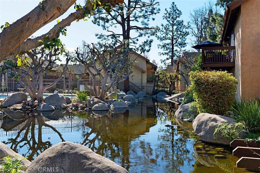 Image 25 of property listing at 324 Tangelo, Irvine, CA 92618
