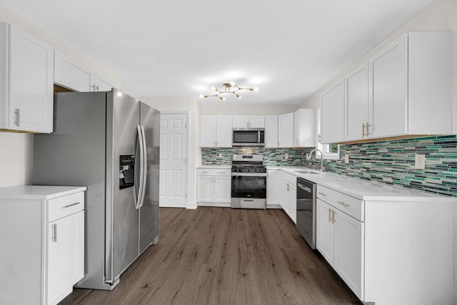 3445 Parkside Avenue, Lake Station, IN 46405