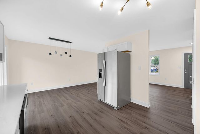 3445 Parkside Avenue, Lake Station, IN 46405
