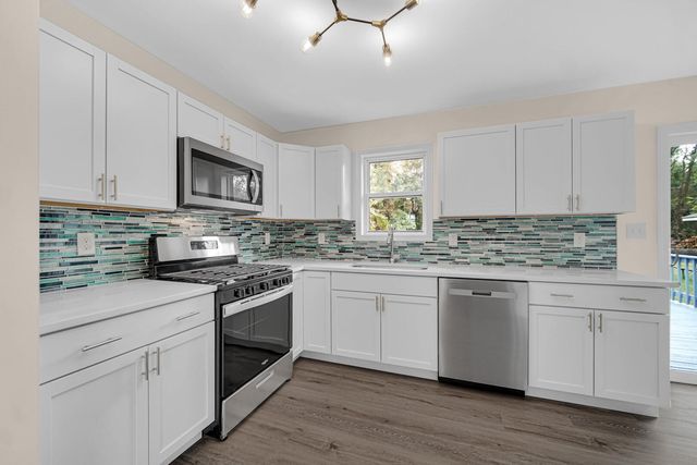 3445 Parkside Avenue, Lake Station, IN 46405
