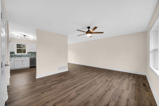 3445 Parkside Avenue, Lake Station, IN 46405