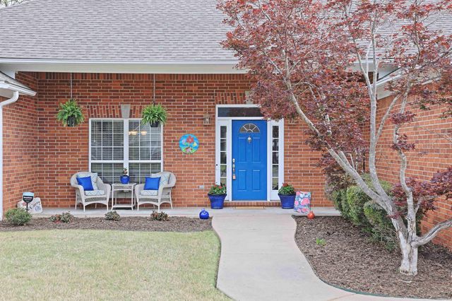 109 Carolina, White Hall, AR 71602