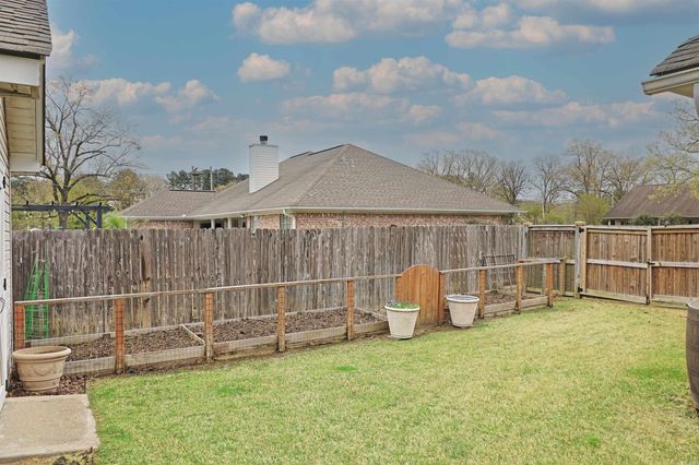 109 Carolina, White Hall, AR 71602