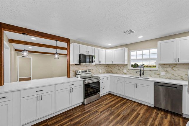 4030 SE Lee Blvd, Lawton, OK 73501