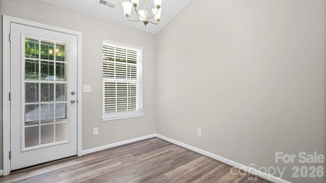 613 Hoskins Ridge Lane, Charlotte, NC 28216