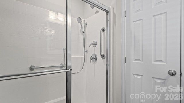 613 Hoskins Ridge Lane, Charlotte, NC 28216
