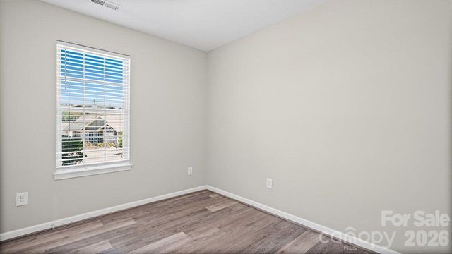 613 Hoskins Ridge Lane, Charlotte, NC 28216