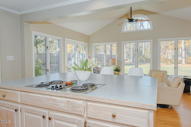 817 Kimberly Road, Burlington, NC 27215