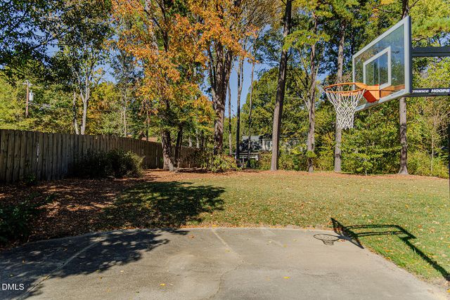 817 Kimberly Road, Burlington, NC 27215