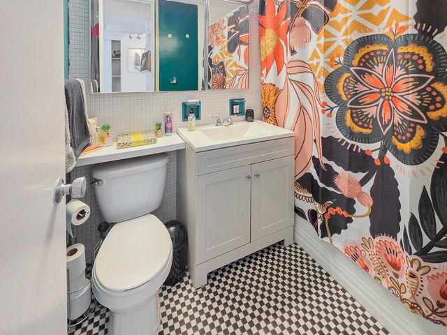 4800 S Chicago Beach Drive 810S, Chicago, IL 60615