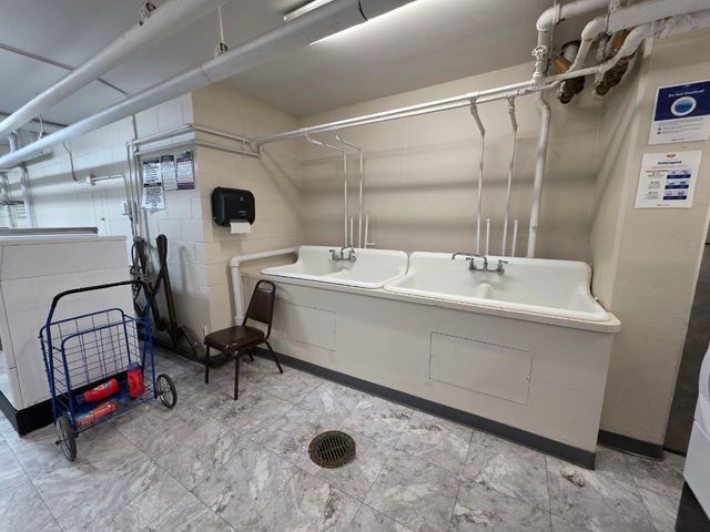 4800 S Chicago Beach Drive 810S, Chicago, IL 60615