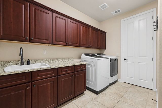 12013 Lockhart Court, Denton, TX 76207