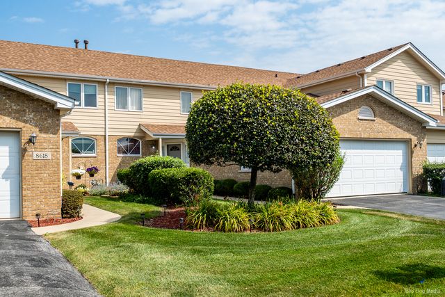 8616 BANTRY Boulevard, Tinley Park, IL 60477