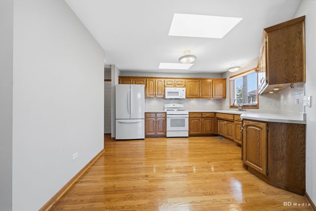 8616 BANTRY Boulevard, Tinley Park, IL 60477