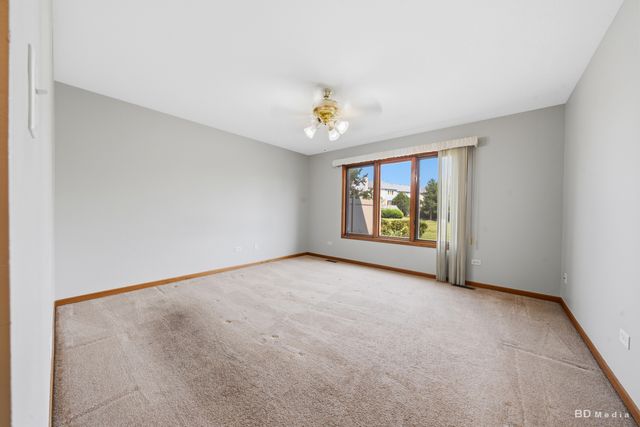 8616 BANTRY Boulevard, Tinley Park, IL 60477