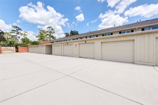 12710 Huntingwick Drive, Houston, TX 77024
