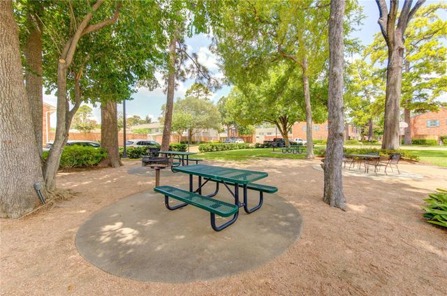 12710 Huntingwick Drive, Houston, TX 77024