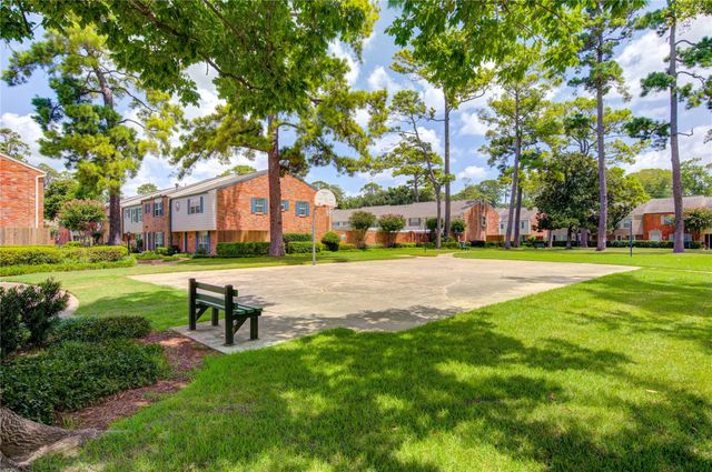 12710 Huntingwick Drive, Houston, TX 77024