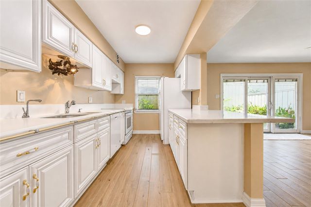 12710 Huntingwick Drive, Houston, TX 77024