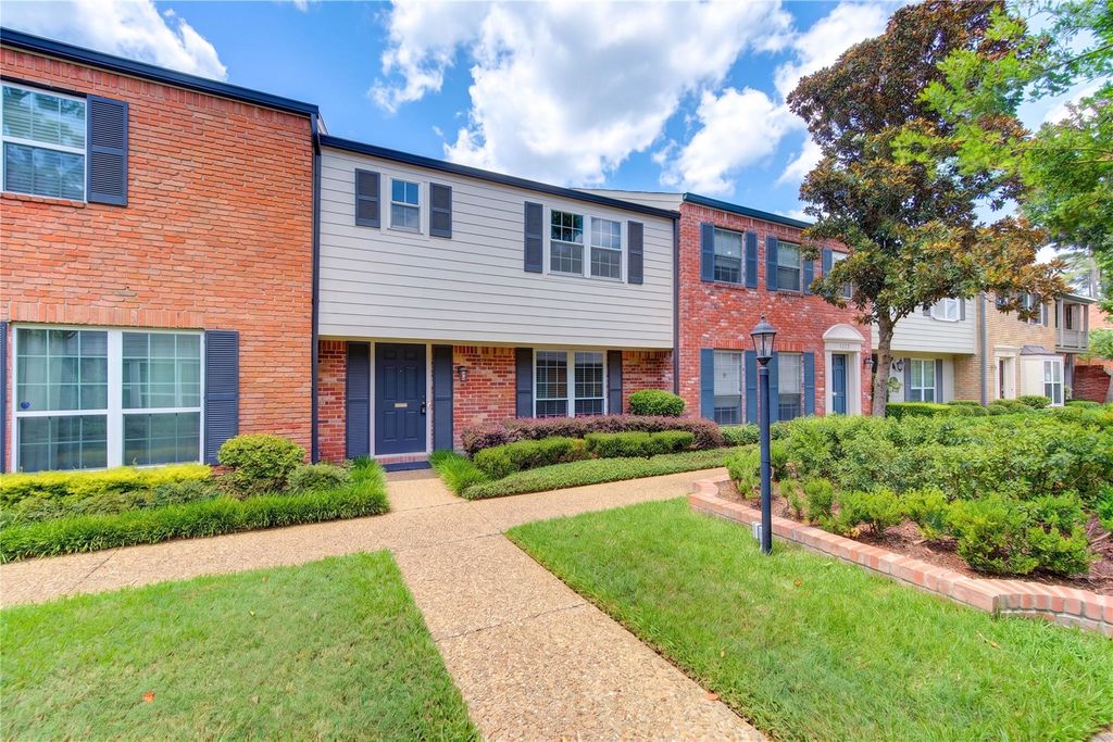 12710 Huntingwick Drive, Houston, TX 77024
