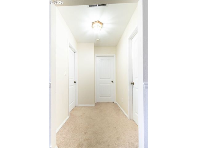 2703 N SPRUCE St, La Grande, OR 97850