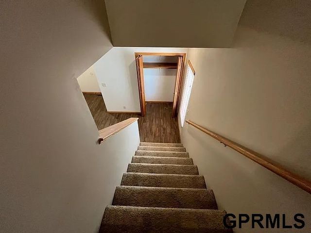 1247 Turtle Creek Road, Lincoln, NE 68521